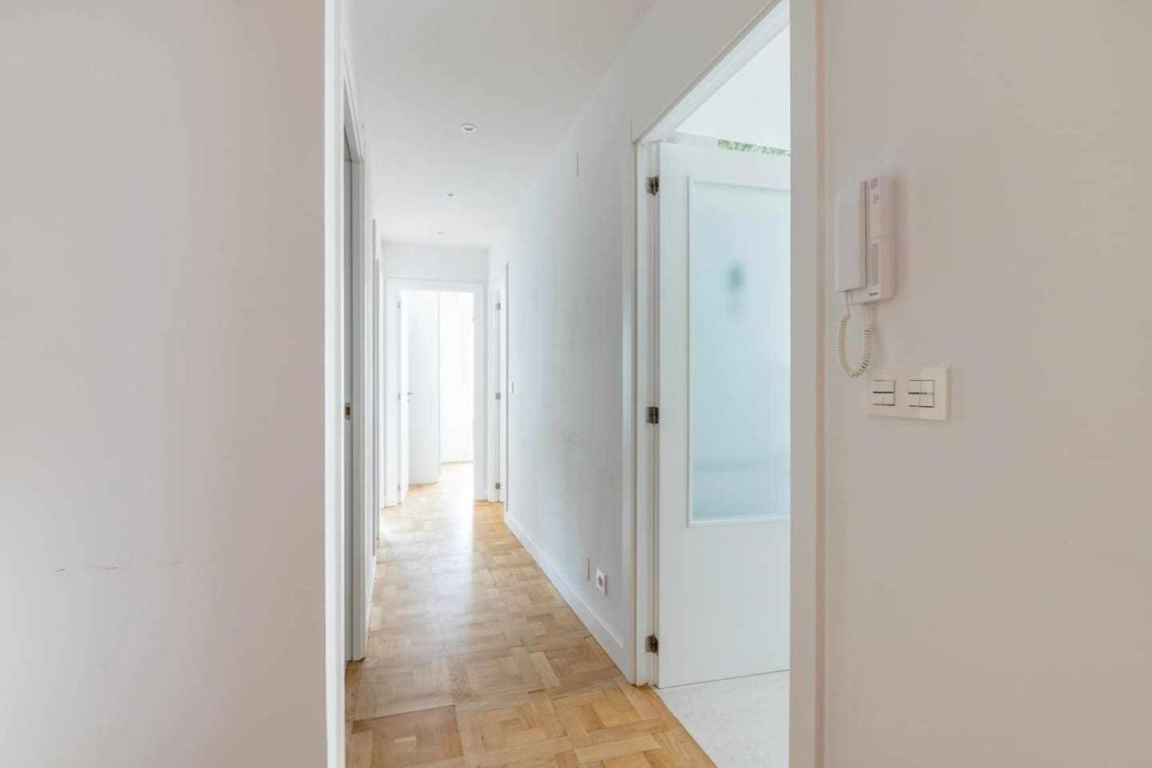 New Amara Suite Friends & Families Parking Σαν Σεμπαστιάν Εξωτερικό φωτογραφία
