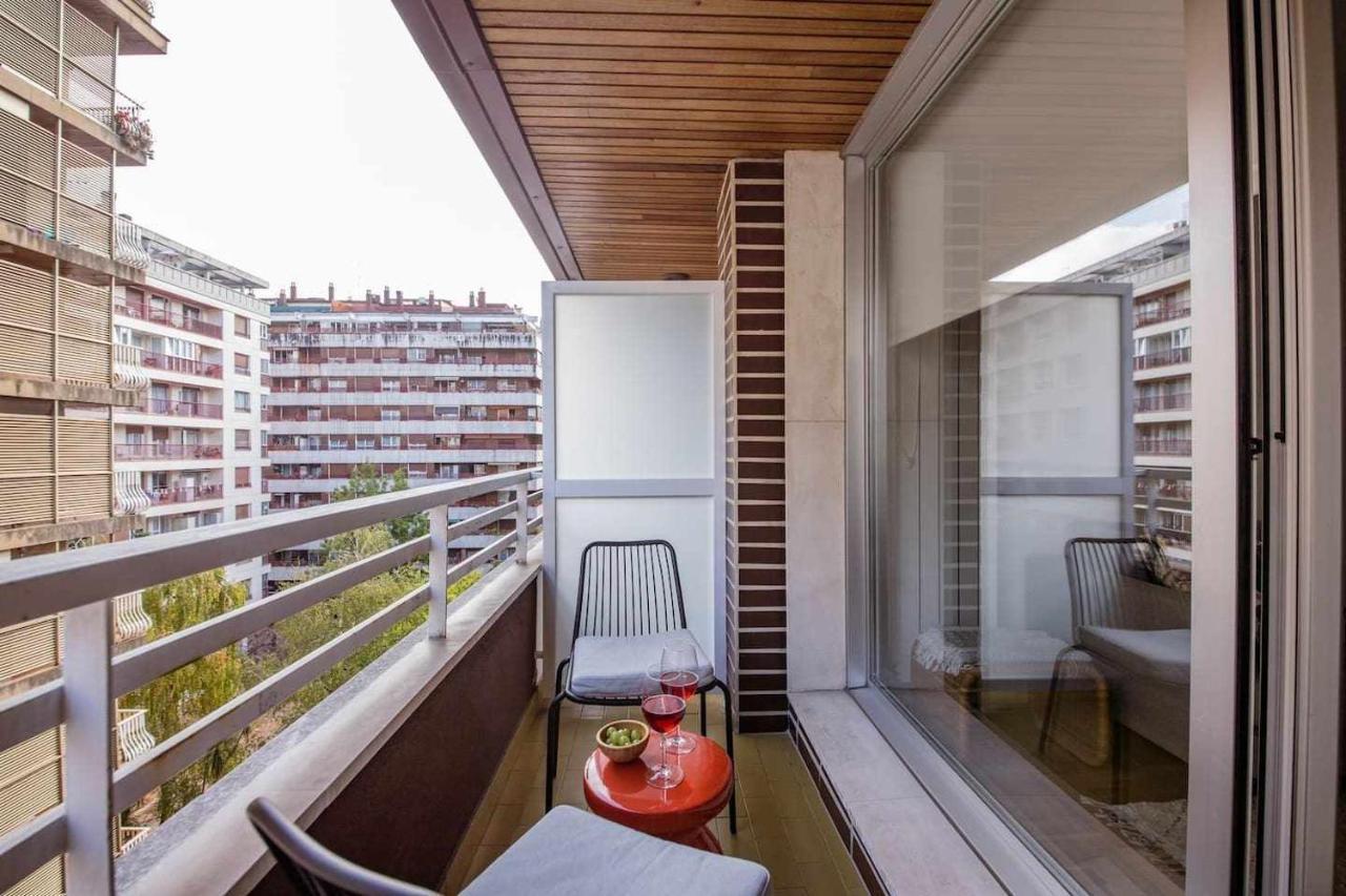 New Amara Suite Friends & Families Parking Σαν Σεμπαστιάν Εξωτερικό φωτογραφία