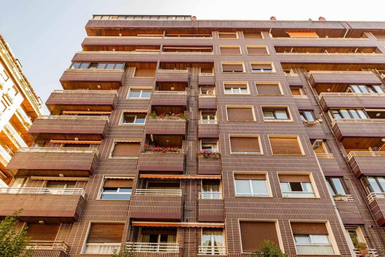 New Amara Suite Friends & Families Parking Σαν Σεμπαστιάν Εξωτερικό φωτογραφία