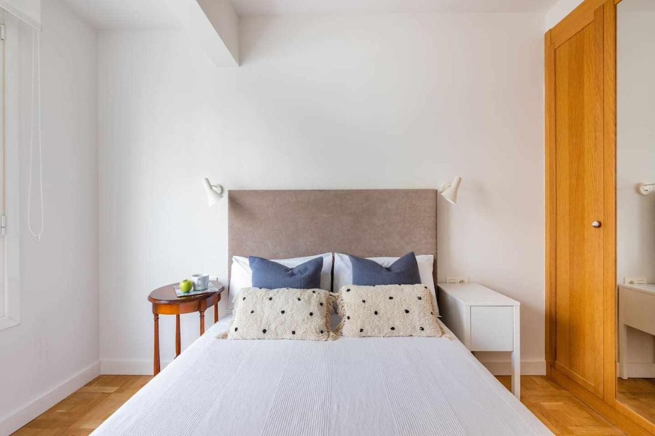 New Amara Suite Friends & Families Parking Σαν Σεμπαστιάν Εξωτερικό φωτογραφία
